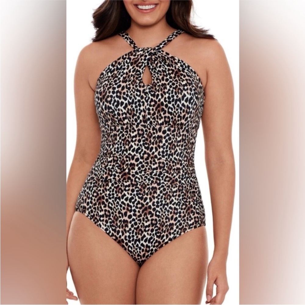 Embrace Your Curves Womens Halter Twist Cheetah Print One Piece Swimsuit 3X